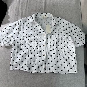 LOVE NOTES polka dot crop top button down shirt short sleeves- size L